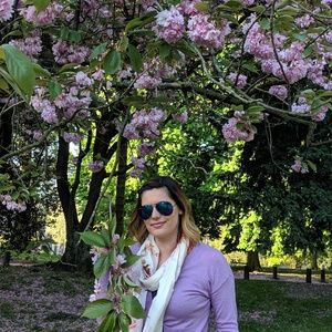 Meet your Posher, Yelena